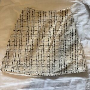 Princess polly tweed skirt Size 4